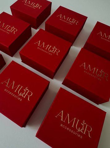 Branded Magnetic Case + White Box